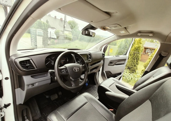 Toyota ProAce cena 125000 przebieg: 82000, rok produkcji 2020 z Andrychów małe 232